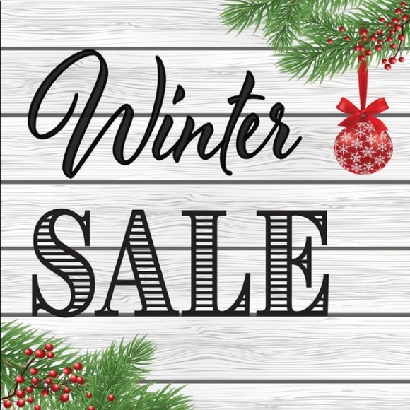 MY CLOSET - Picture 1 of 1